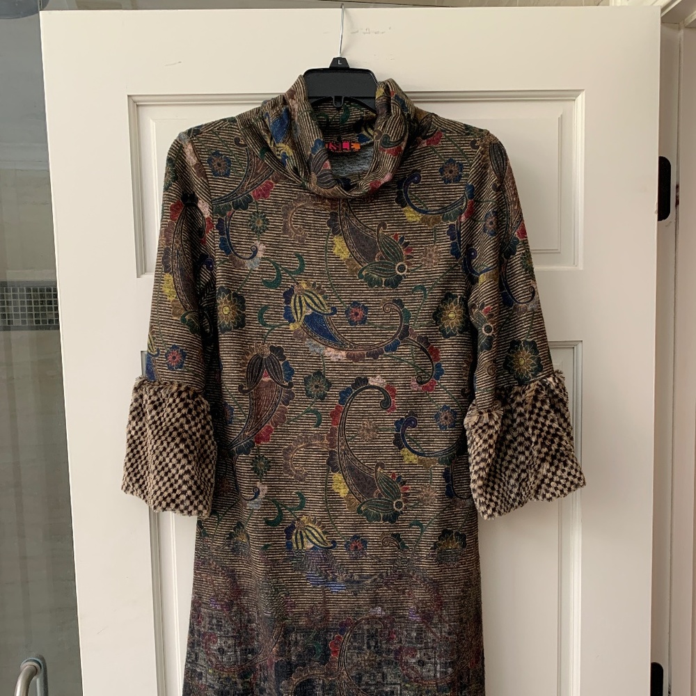 Isle by Melin Kogan knit lightweight sweater dress size S